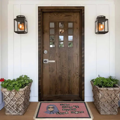 Funny Introvert Non-Slip Doormat with "You Don'T Even Live Here" Quote Print - Breathable Absorbent Washable Entryway Rug with Anti-Slip Grip, Durable Machine-Washable Home Decor Mat for Apartment Front Door