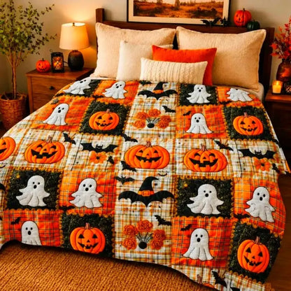Halloween Gift Flannel Blanket, Soft Throw Blanket with Cute Pumpkin, Ghost and Bat Prints, Warm Decorative Blanket for Home Sofas for Festivals, Soft Sofa Blanket for Home Use in Autumn and Winter, Blankets for Sofa