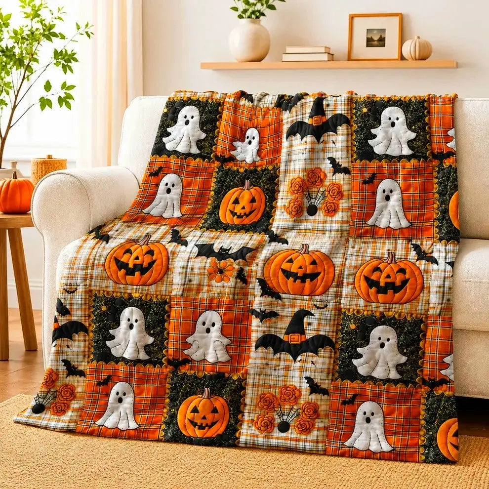 Halloween Gift Flannel Blanket, Soft Throw Blanket with Cute Pumpkin, Ghost and Bat Prints, Warm Decorative Blanket for Home Sofas for Festivals, Soft Sofa Blanket for Home Use in Autumn and Winter, Blankets for Sofa